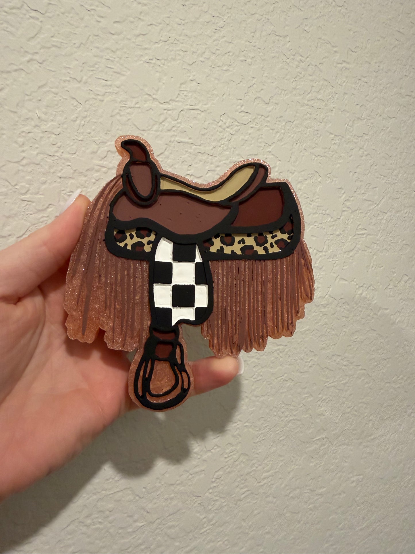 Fringed Saddle Freshie